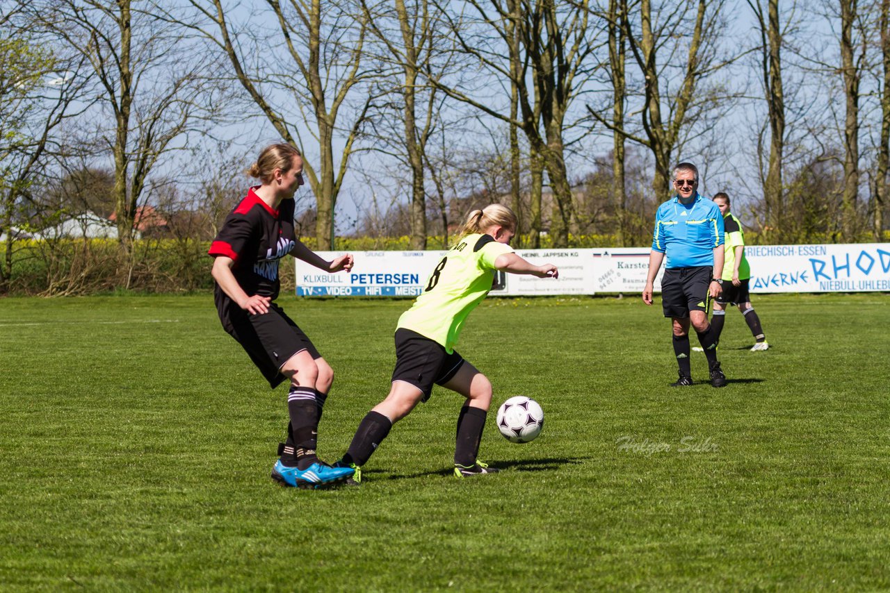 Bild 225 - Frauen SV Frisia 03 Risum Lindholm - Heider SV : Ergebnis: 8:0